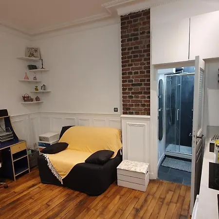 Apartment 16m2 Dans Immeuble Hausmannien