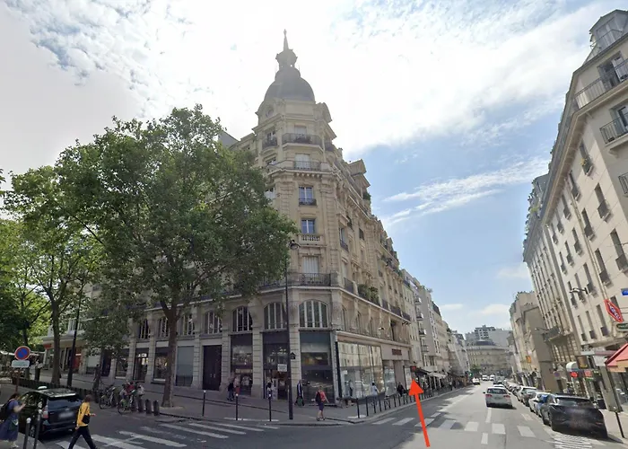 16m2 Dans Immeuble Hausmannien Appartement Parijs