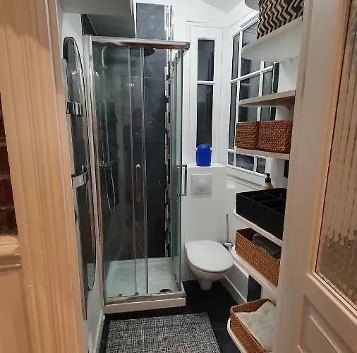 16m2 Dans Immeuble Hausmannien Paris