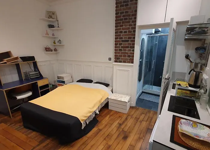 16m2 Dans Immeuble Hausmannien Párizs